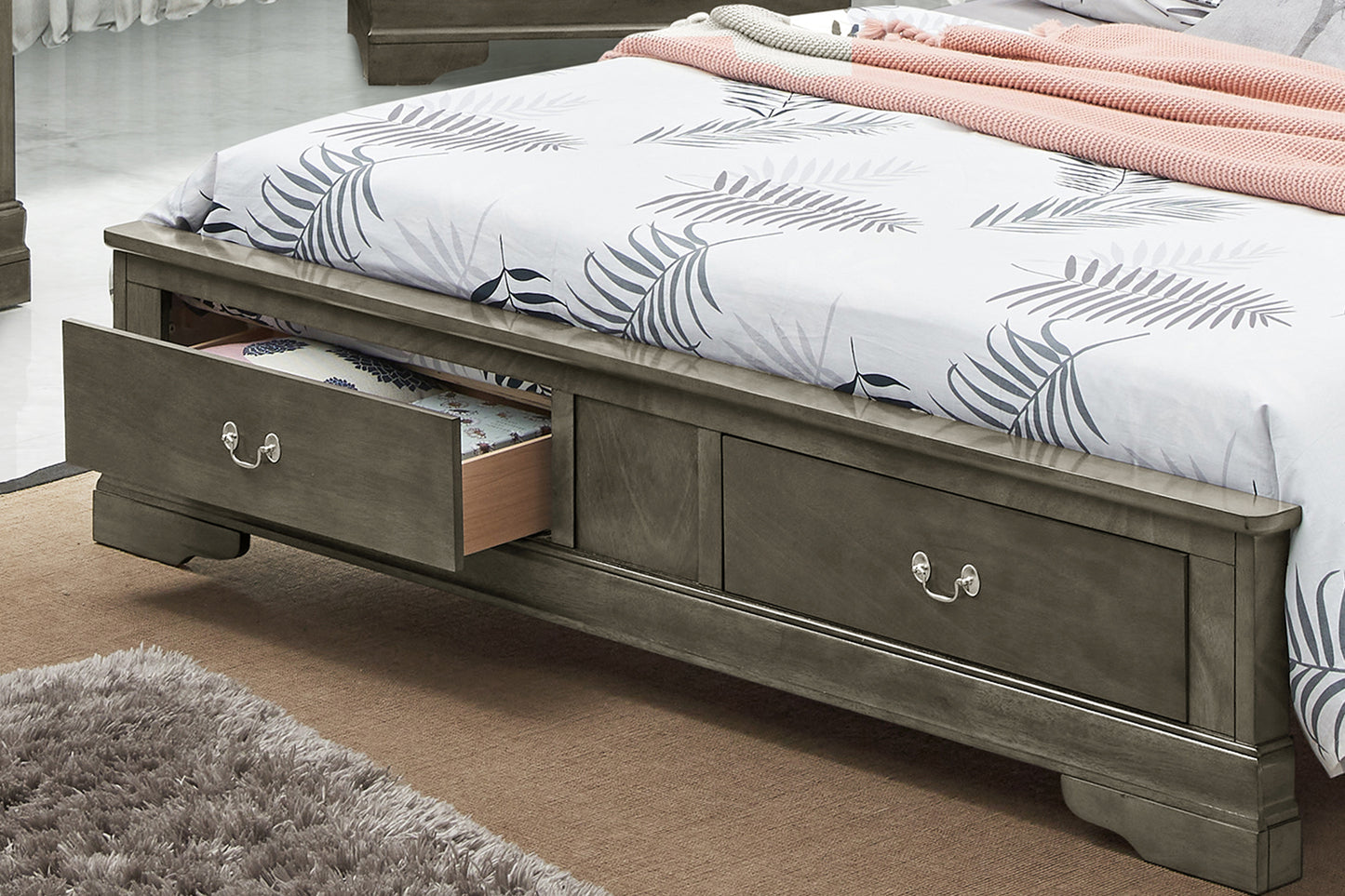Elegant Gray Queen Storage Bed With Charm
