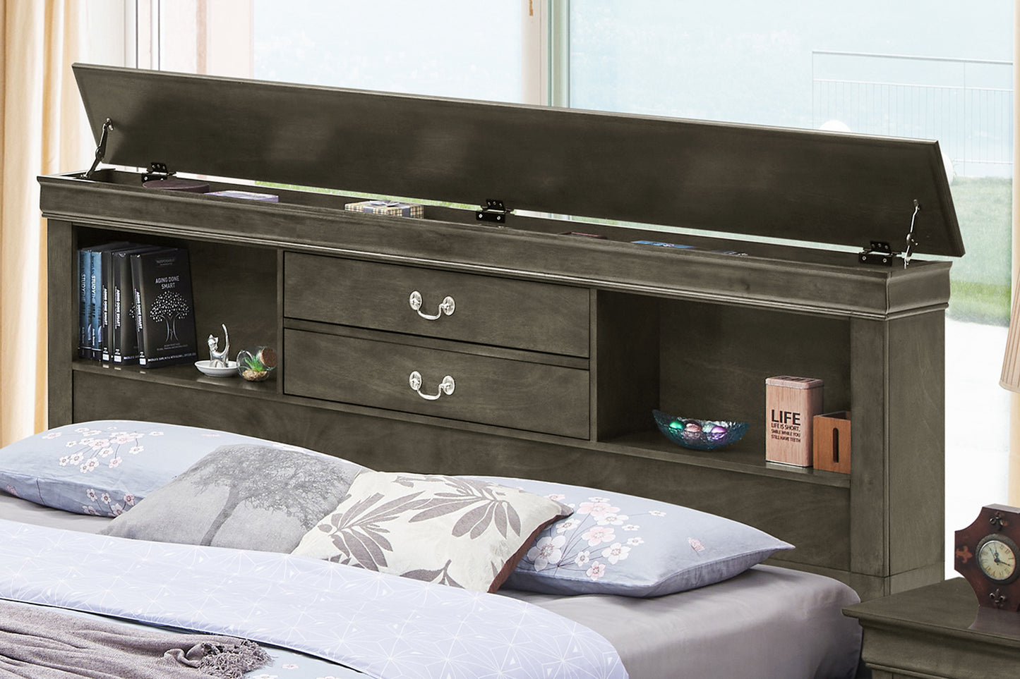 Charming Traditional Gray Queen Storage Bed