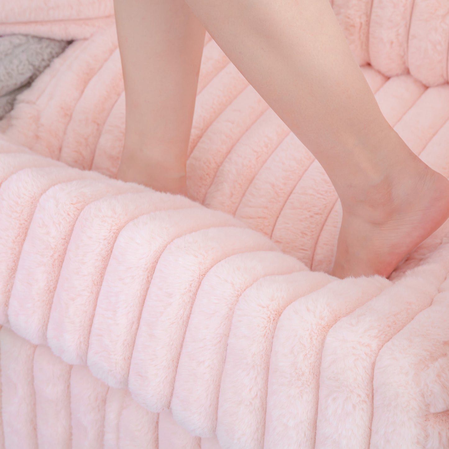 106.3" Soft Modular 3-person Sofa - Highly Comfortable & Distinctive Design. Ideal for Bedroom & Living Room. Light Pink. Modern & Plush Furniture Choice.