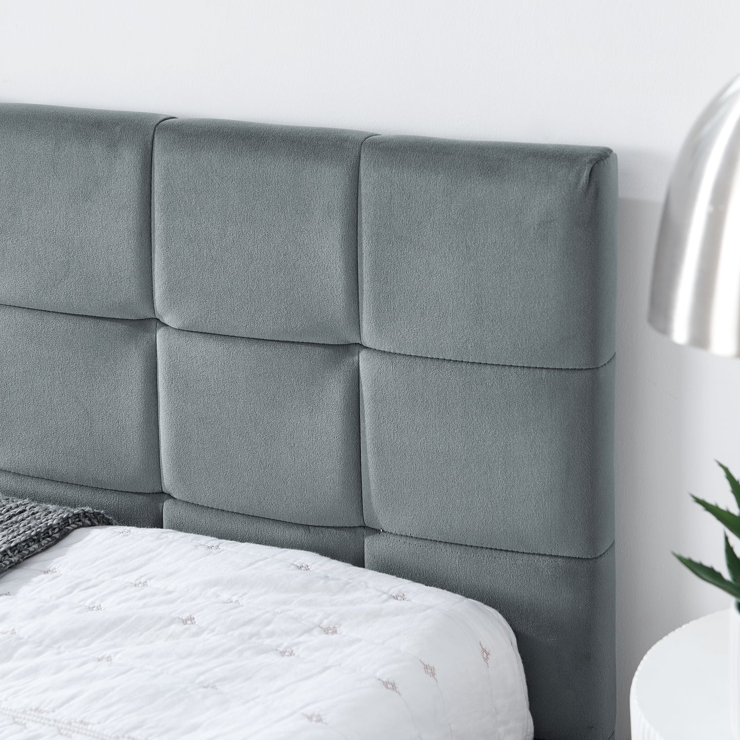 Full Size Upholstered Tufted Bed Frame, Sofa Bed Frame with Comfortable Backrest and Armrests, Full Size Bed for Bedroom, Living Room,Velvet, Grey(80.5''*59''*30.5'')
