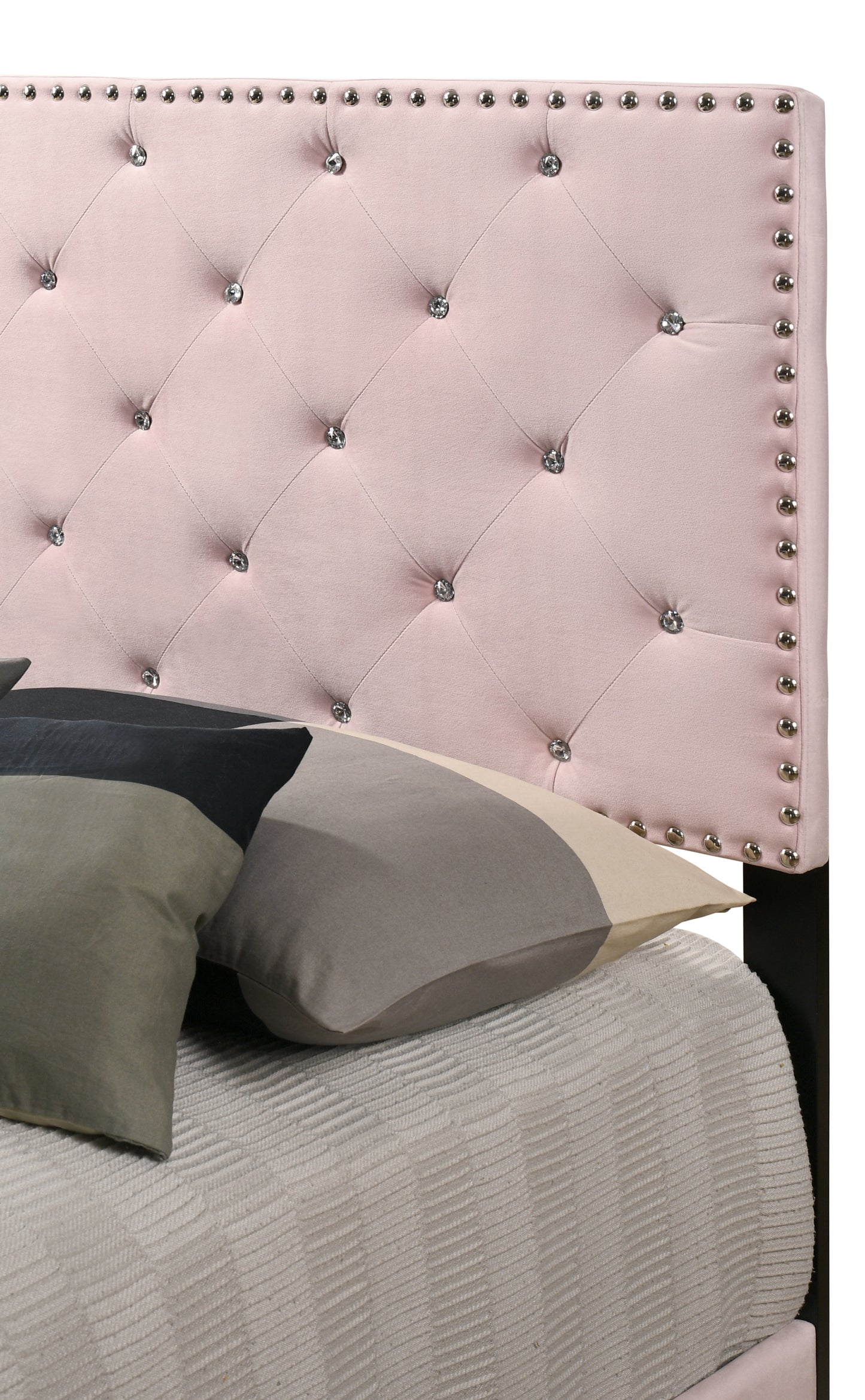 Charming Pink Twin Bed For Kids