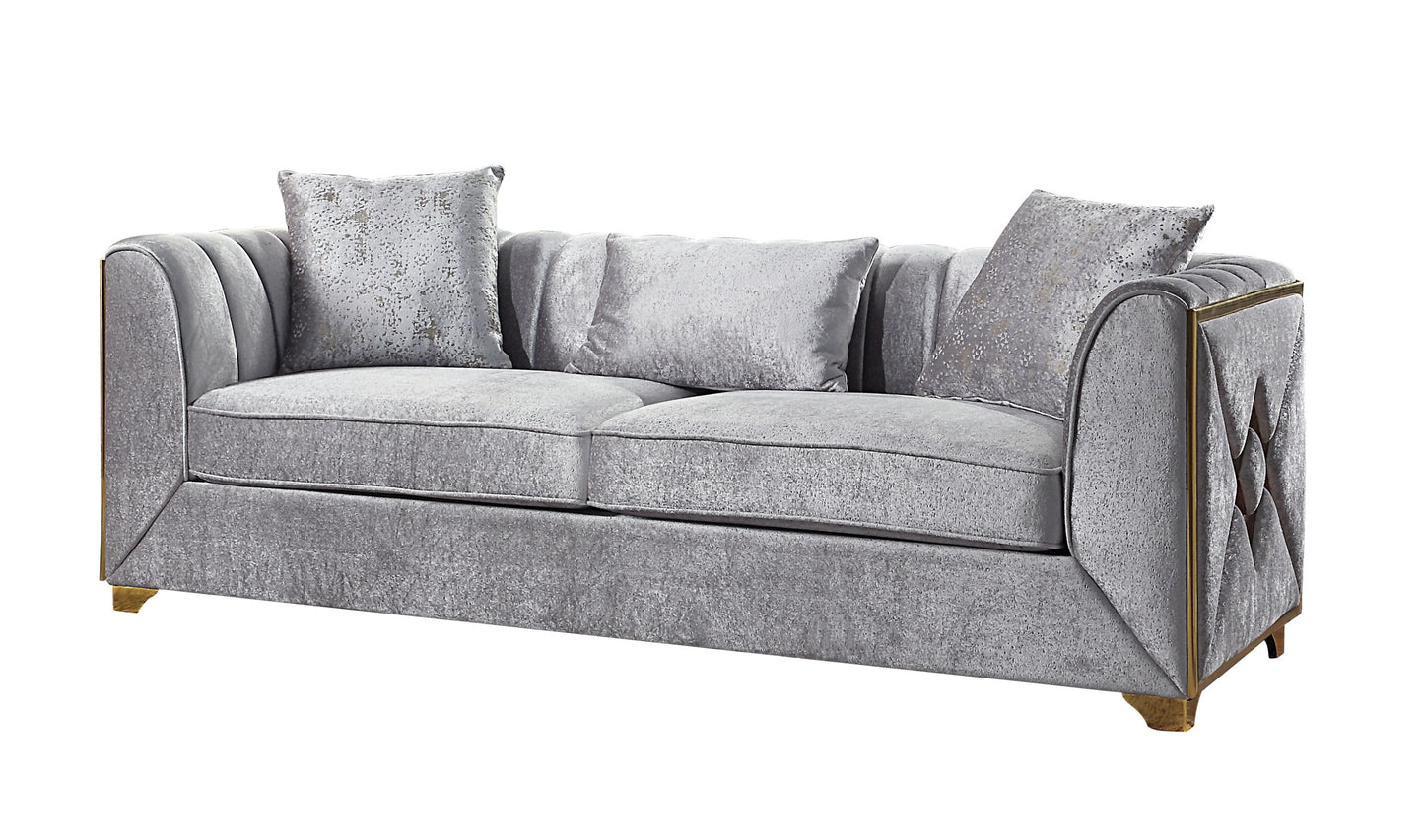 Velencia Modern Style Sofa made with wood in Silver