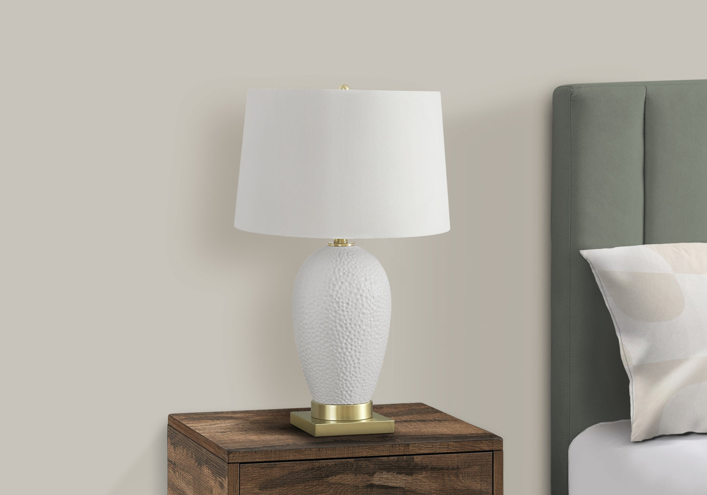 Lighting, 26"h, Table Lamp, White Ceramic, Ivory / Cream Shade, Transitional