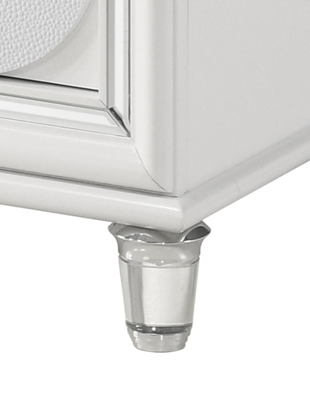 Tarian Pearl White Finish Nightstand