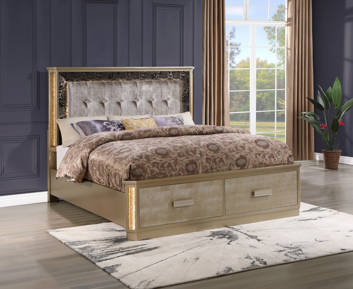 Queen 4PC Bedroom set Made with Wood in Gold