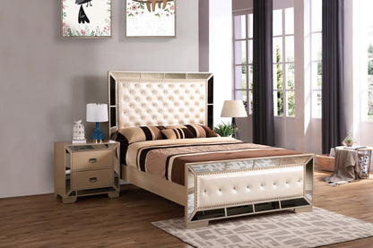 Stylish Contemporary King Bed In Pearl Finish