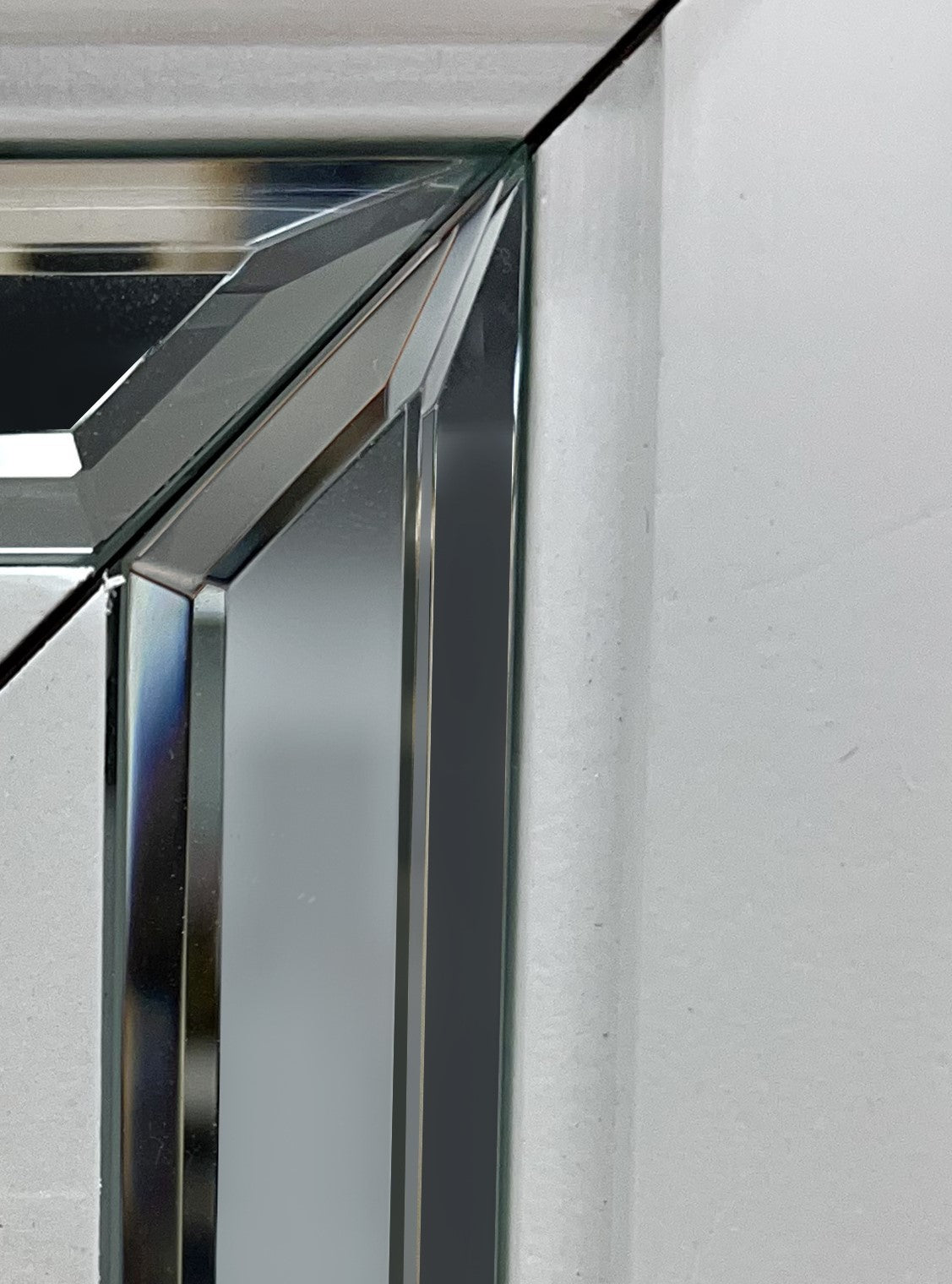 Pearl White 2-Drawer Nightstand with Acrylic Crystal Legs