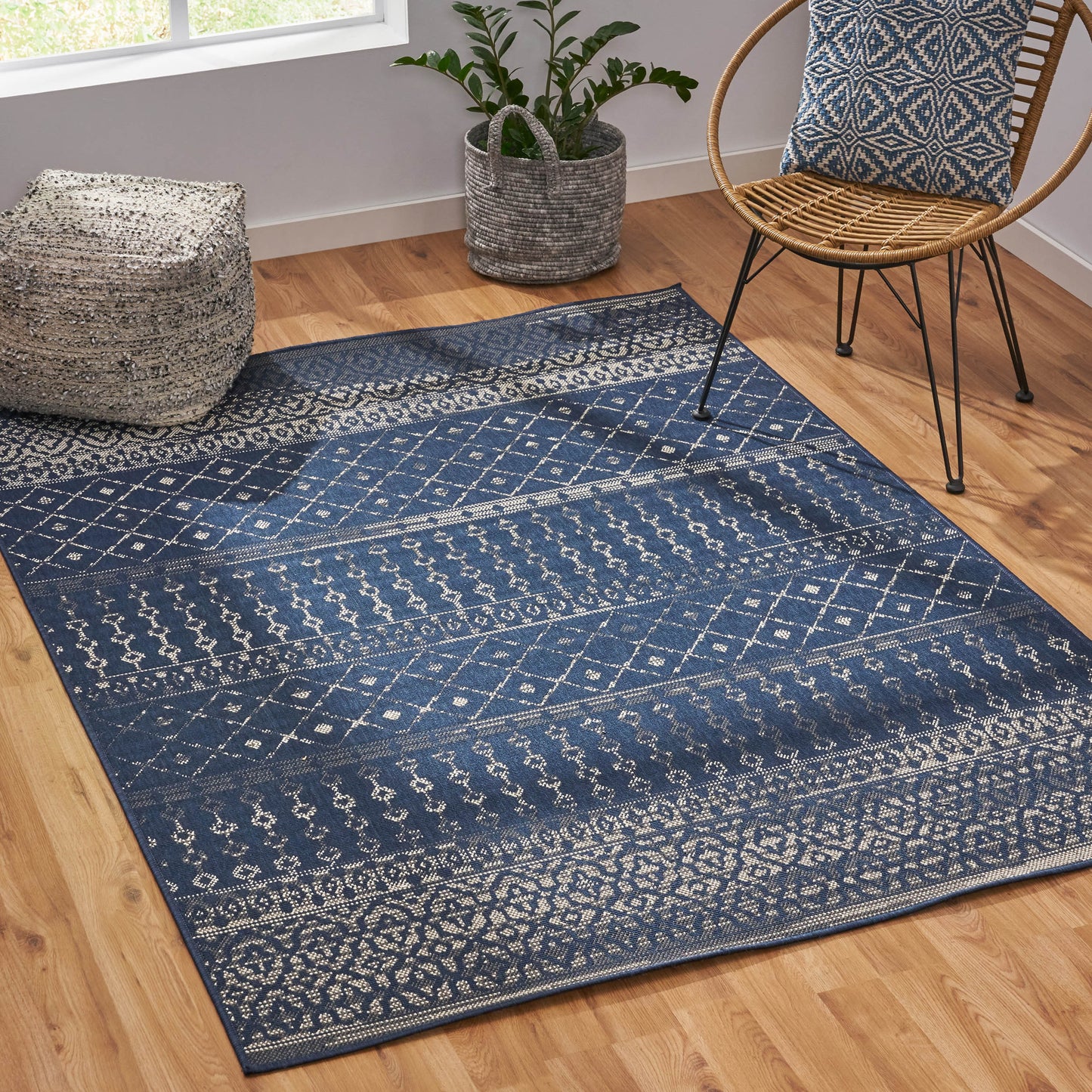 5'3"x7' RUG