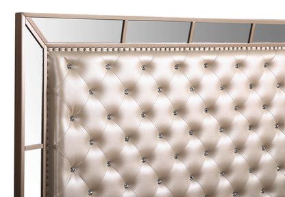 Stylish Contemporary King Bed In Pearl Finish