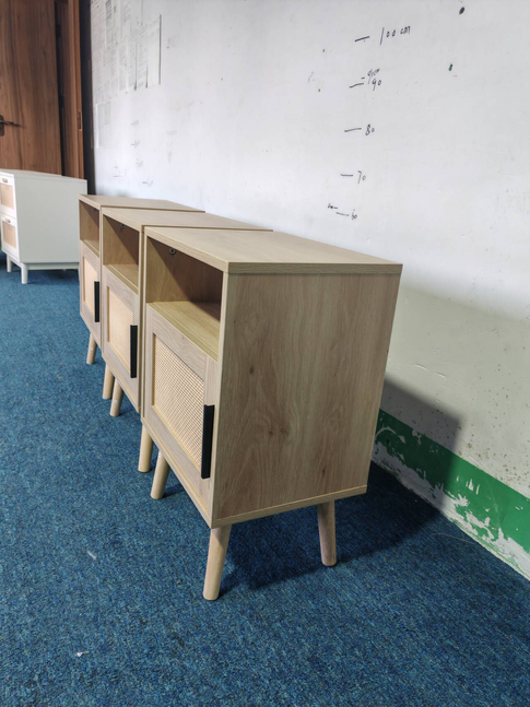 22.83'' H Rattan Nightstand, Side Table with Door Open Shelf,  Accent Bedside End Table with Solid Wood Legs for Bedroom, Dorm and Small Spaces, Oak