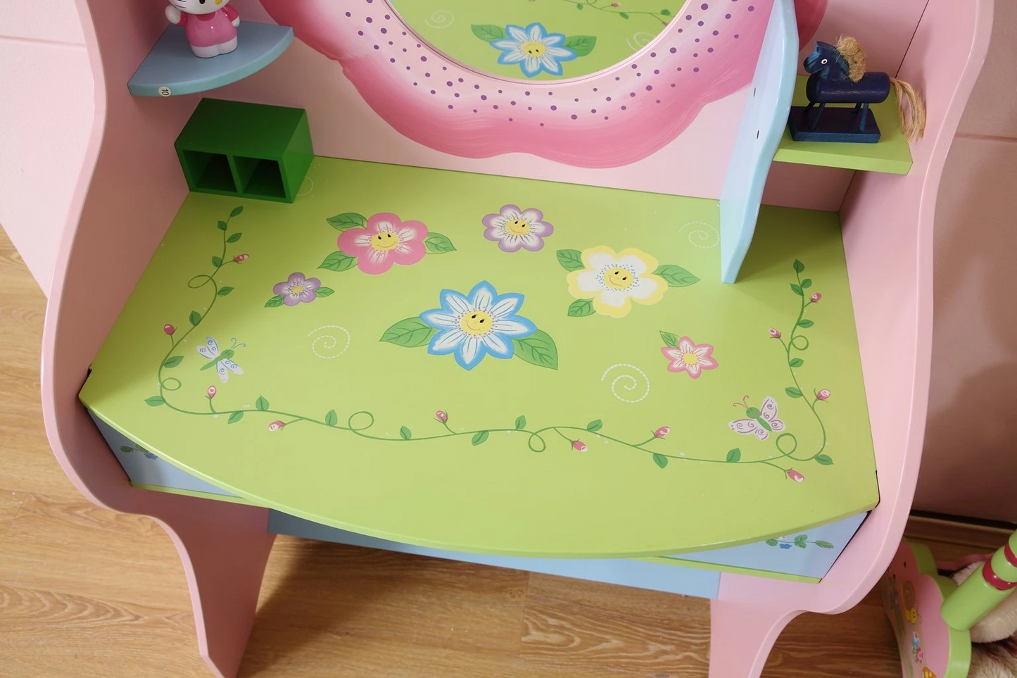 Kids Funnel Olivia the Fairy Girls Dressing Table with Chair