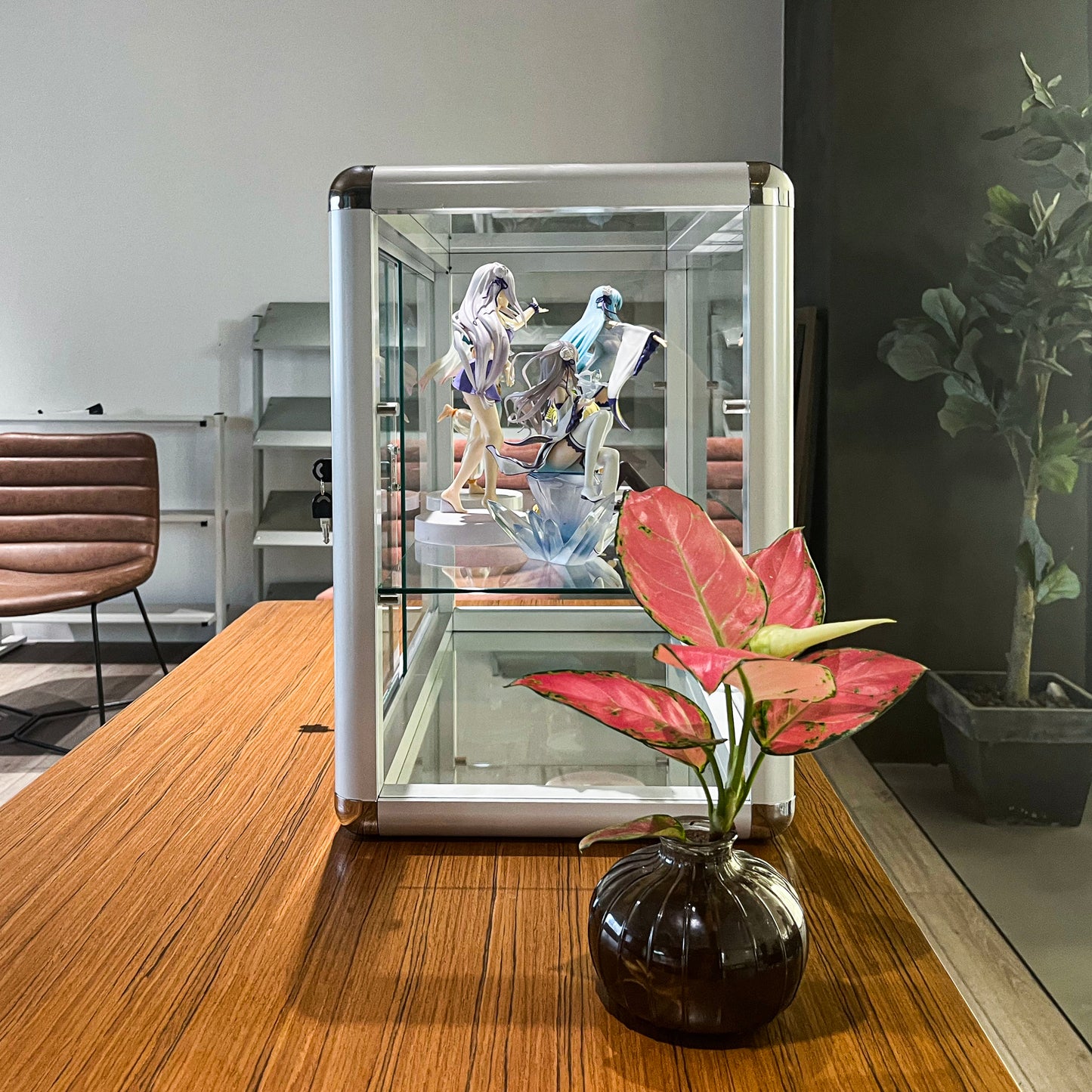 Tempered Glass Counter Top Display Showcase with Sliding Glass Door and Lock,Standard Aluminum Framing with Sliding Glass Door and Lock-display cabinet