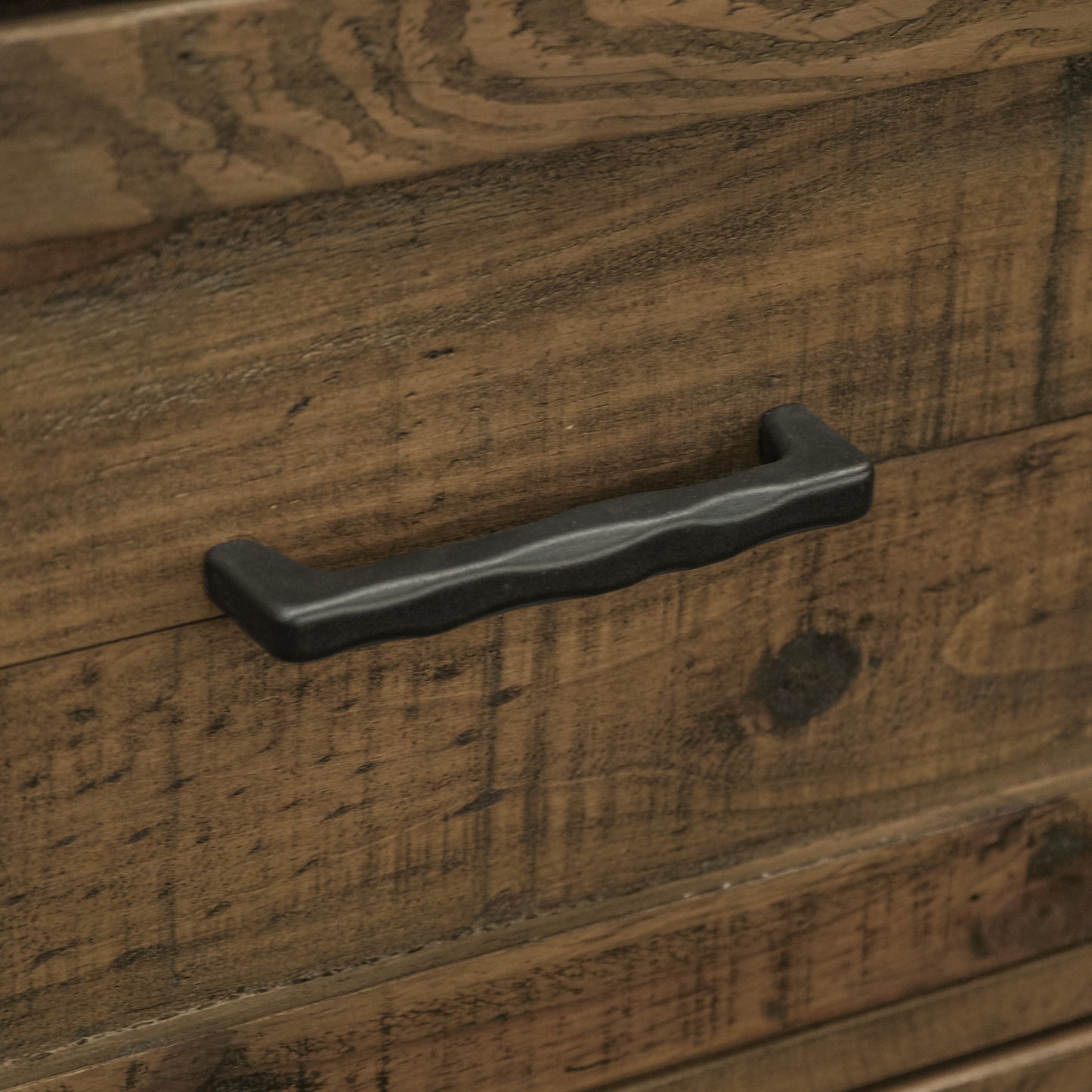 Lisque Brown 2-Drawer Nightstand