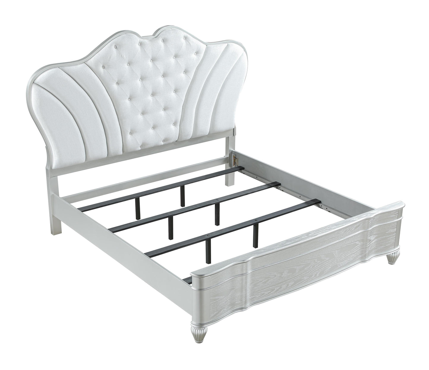 Landmark Traditional Style 4 Pc King Bedroom Set With Upholstered Button-Tufted bed Made with Wood in Silver