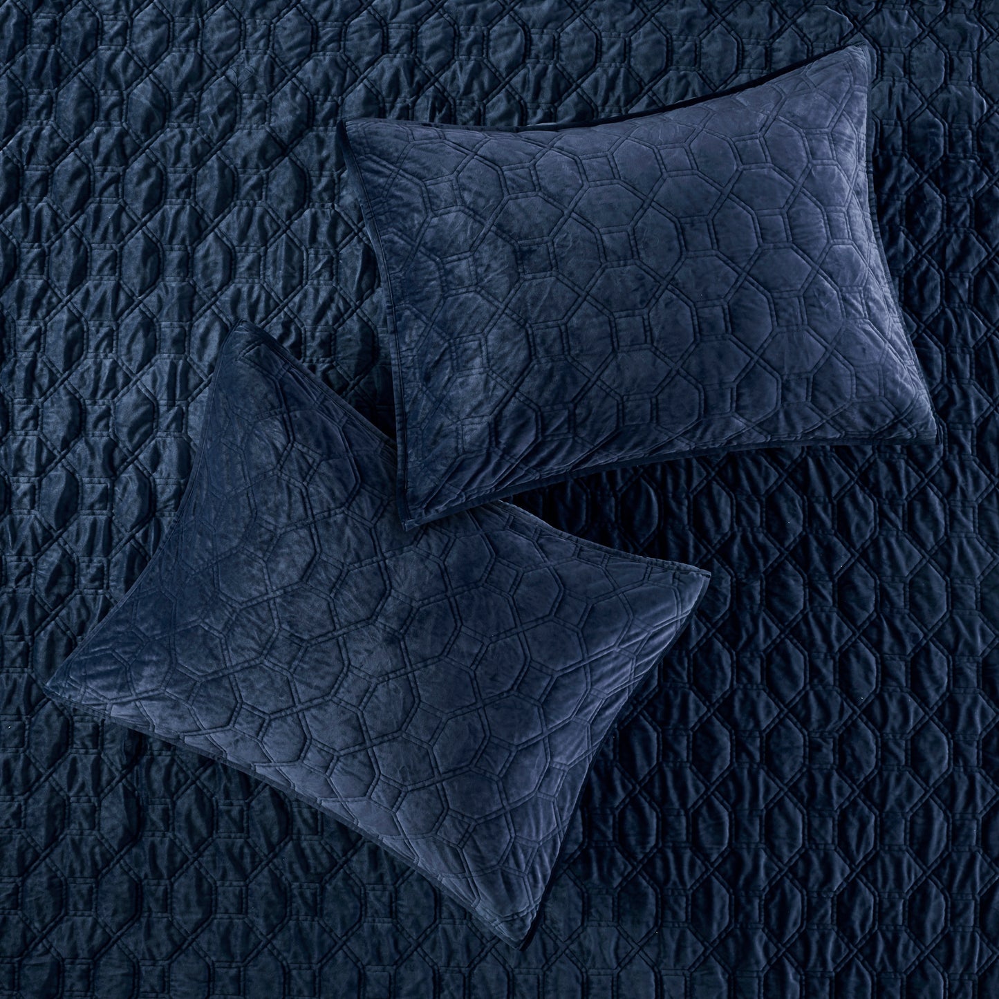 3 Piece Velvet Quilt Set Navy King/Cal King