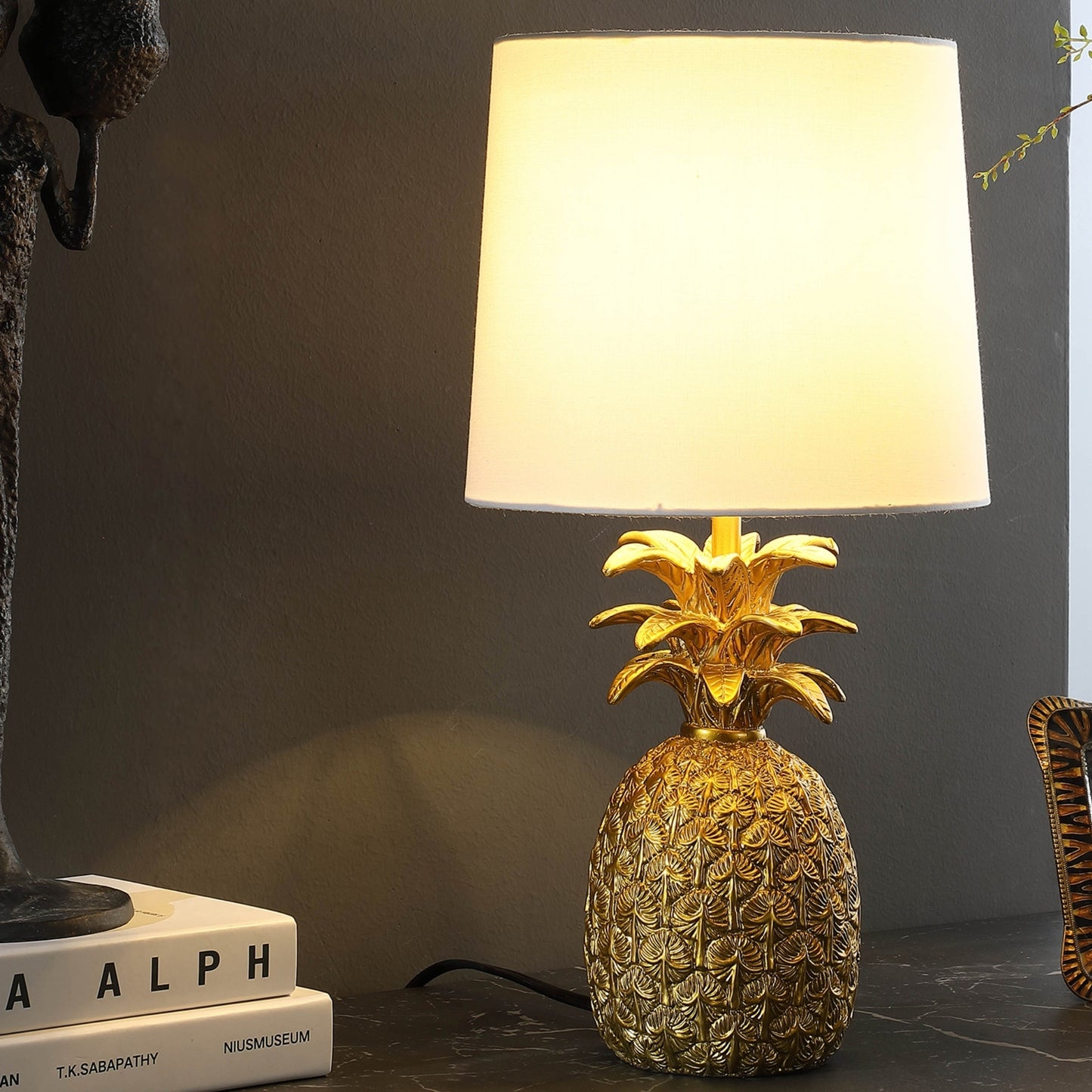 17" In Golden Brass Tropical Heahea Pineapple Table Lamp