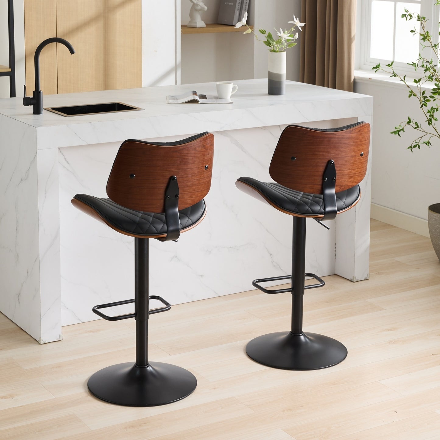 Walnut Bentwood Bar Stools Mid Century Modern Adjustable Counter Height Black Leather Upholstered 360°Swivel Bar Chairs for Kitchen Island/Dining Room/Cafe, 1 chair/1carton,Black