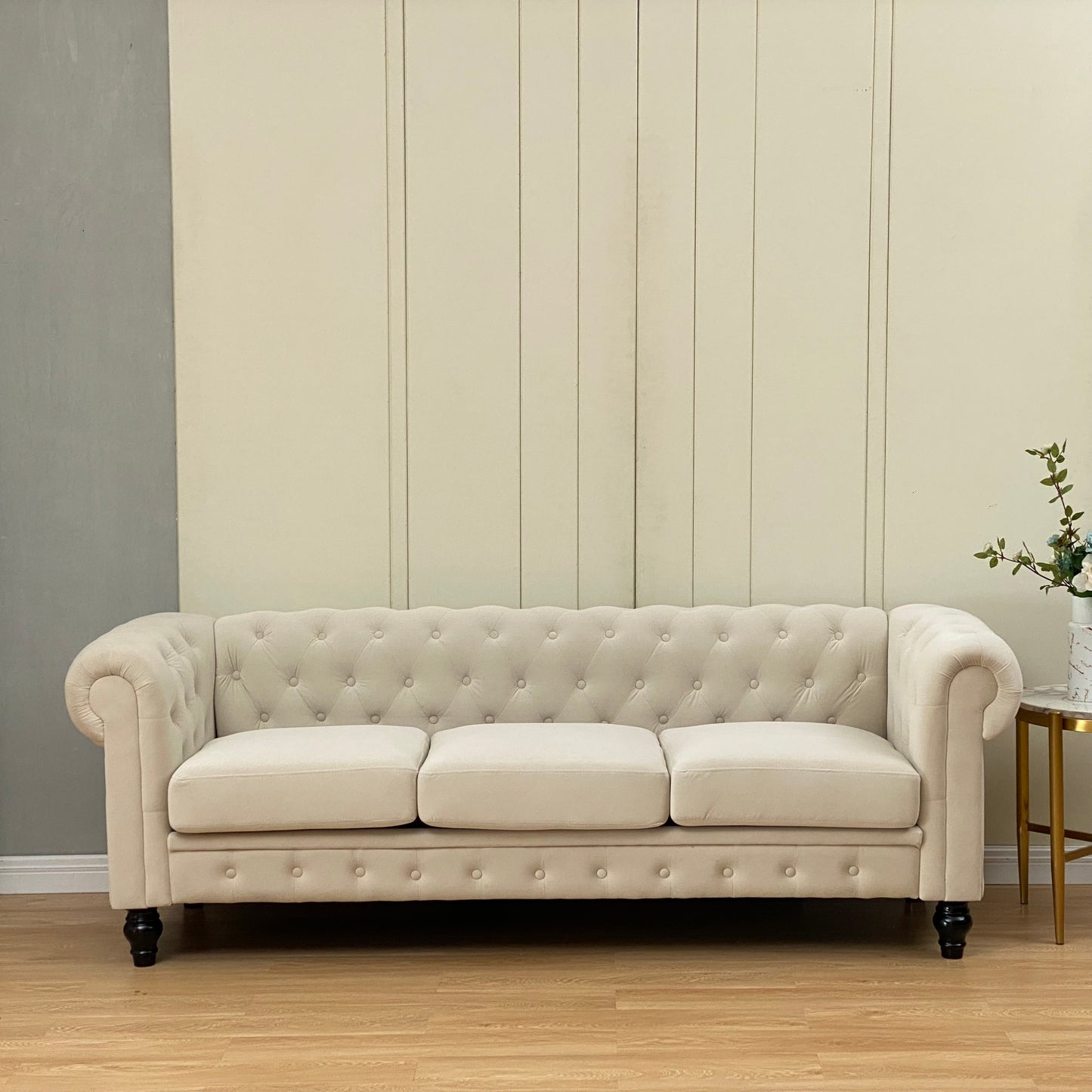 Elegant Beige Chesterfield Sofa - 3-Seater Plush Fabric with Tufted Buttons and Wooden Legs - Classic Design, Comfortable and Durable for Living Room Furniture